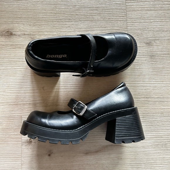 BONGO Faux Leather Mary Jane Shoes - Picture 2 of 9